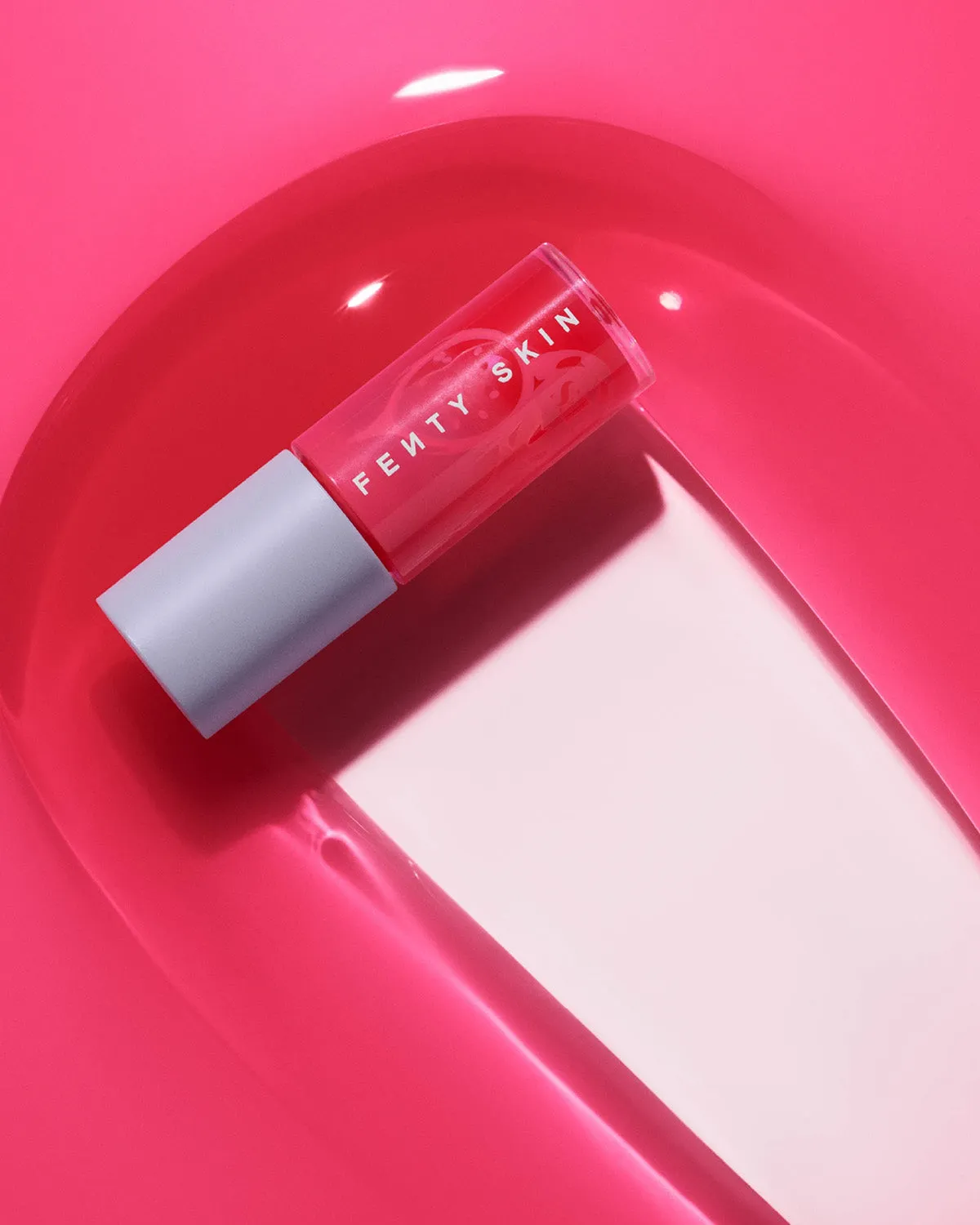 Fenty Treatz Hydrating   Strengthening Lip Oil — Dragon Fruit